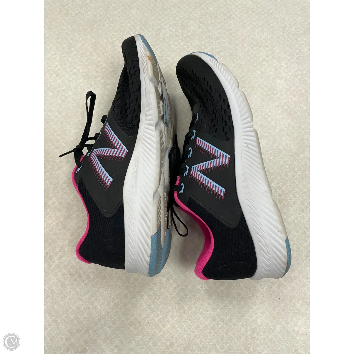 Shoes Athletic By New Balance In Black & Pink, Size: 11