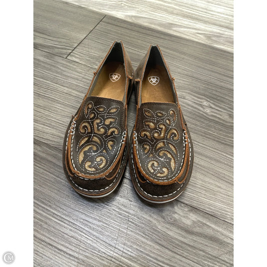 Shoes Flats By Ariat In Brown & Gold, Size: 6