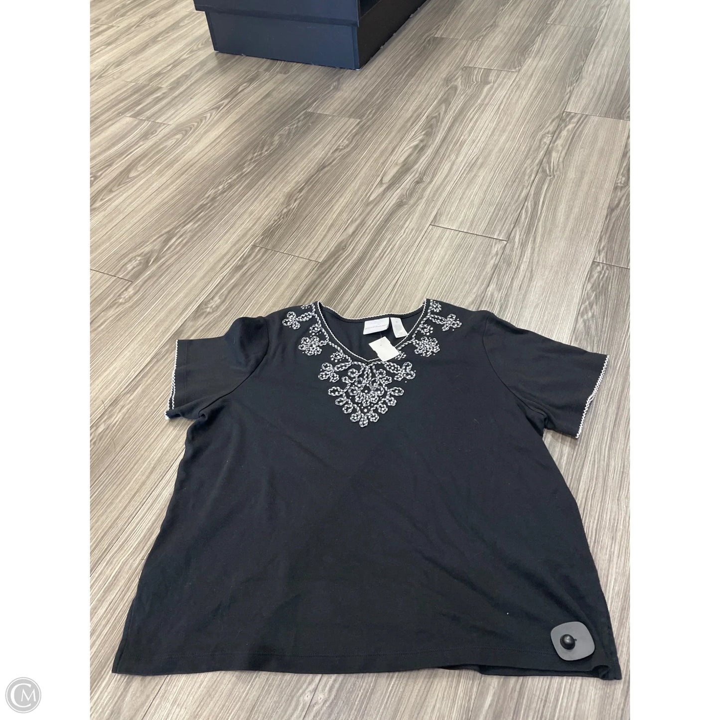 Top Short Sleeve By Alfred Dunner In Black, Size: Xl