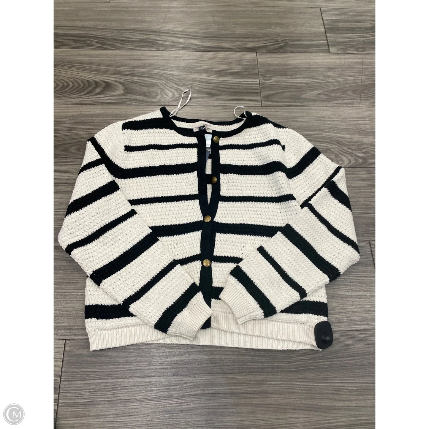 Sweater By Universal Thread In Striped Pattern, Size: S