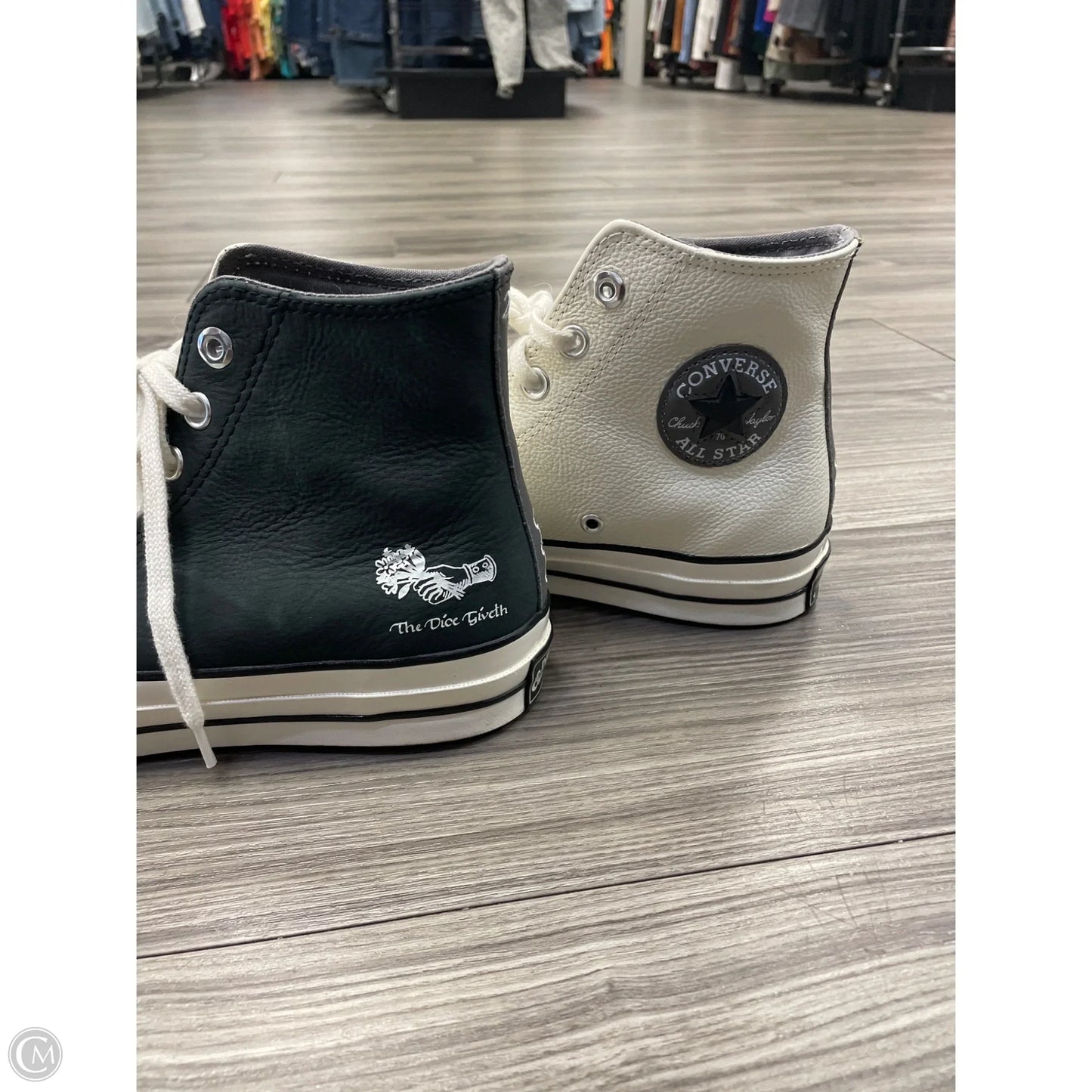 Shoes Sneakers By Converse In Black & Grey, Size: 9.5