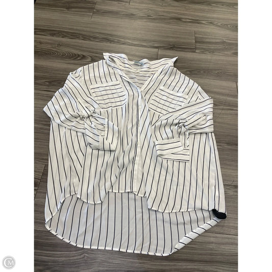 Top Long Sleeve By Maurices In Striped Pattern, Size: 4x