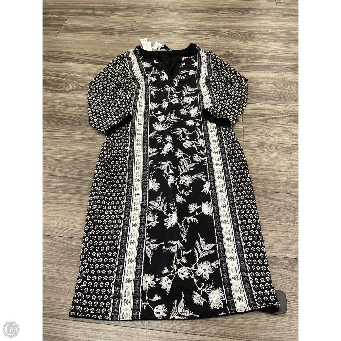 Dress Casual Midi By White House Black Market In Black & White, Size: M