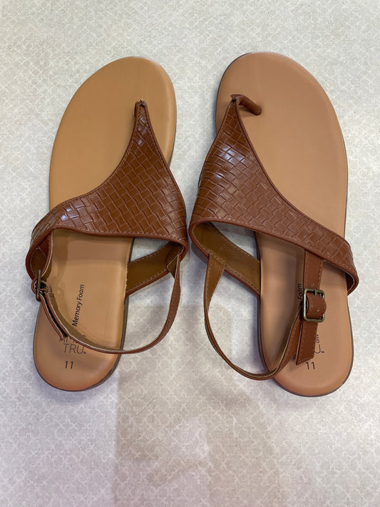 Sandals Flats By Time And Tru In Tan, Size: 11