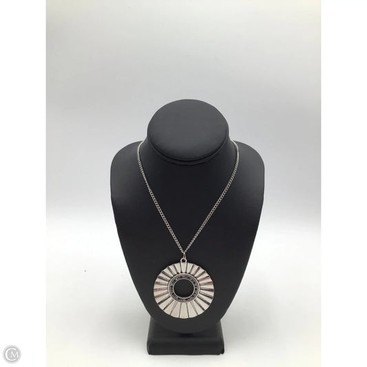 Necklace Set By Clothes Mentor, Size: 02 Piece Set