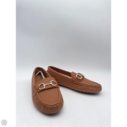 Shoes Flats By Anne Klein In Tan, Size: 9.5