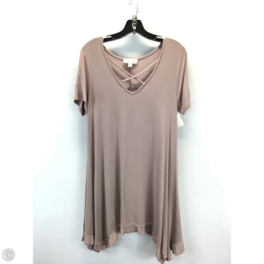 Tunic Short Sleeve By Clothes Mentor In Taupe, Size: M
