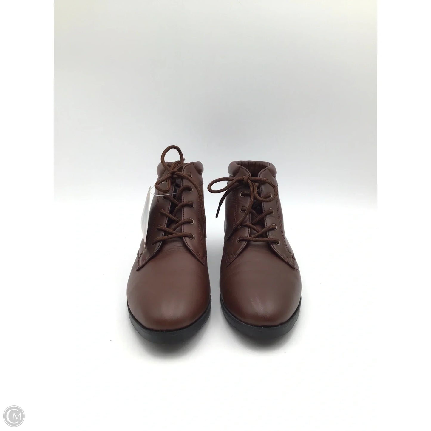 Boots Ankle Flats By Clothes Mentor In Brown, Size: 7.5