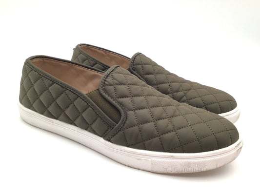 Shoes Sneakers By Steve Madden  Size: 10