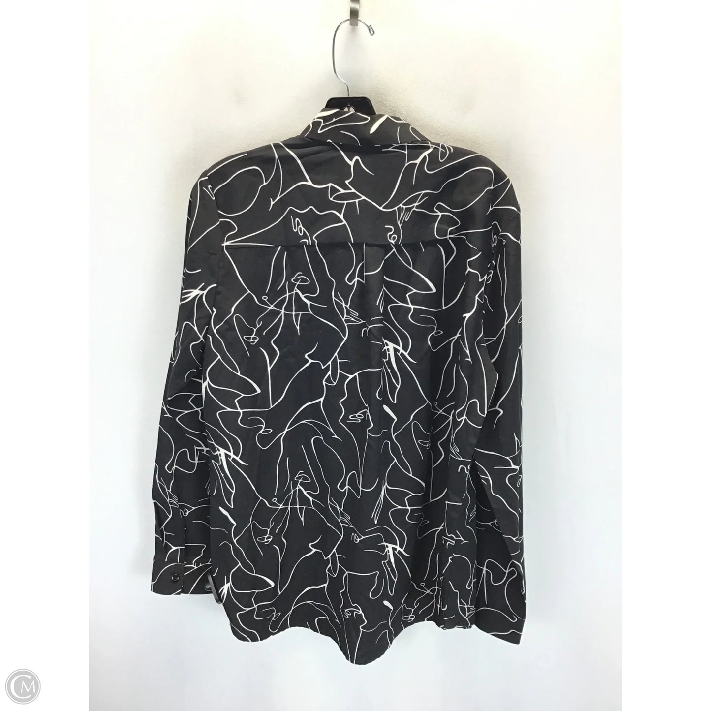 Top Long Sleeve By Clothes Mentor In Black & White, Size: Xl