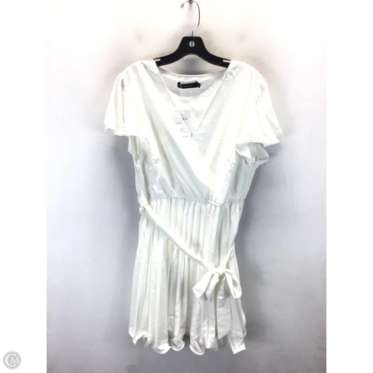 Dress Casual Midi By Clothes Mentor In White, Size: Xl