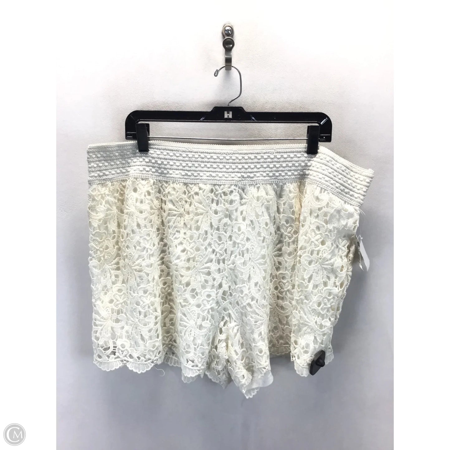 Shorts By Sans Souci In White, Size: 3x