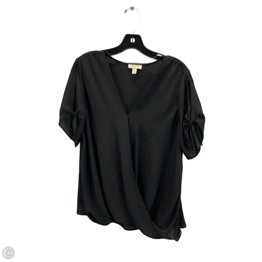 Top Short Sleeve By Clothes Mentor In Black, Size: L