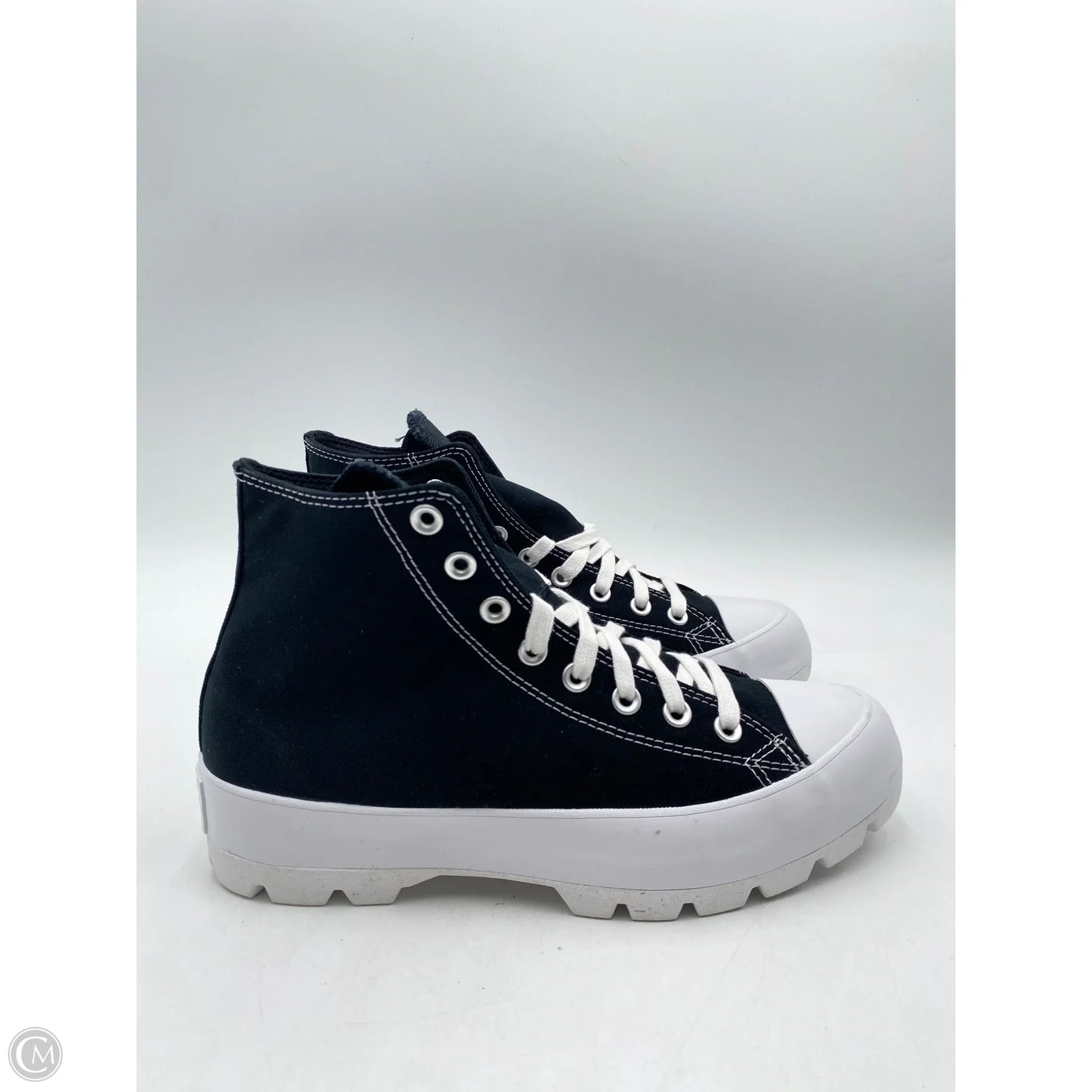 Shoes Sneakers By Converse In Black & White, Size: 10