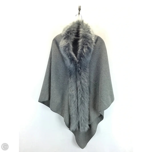 Shawl By Clothes Mentor In Grey, Size: Osfm