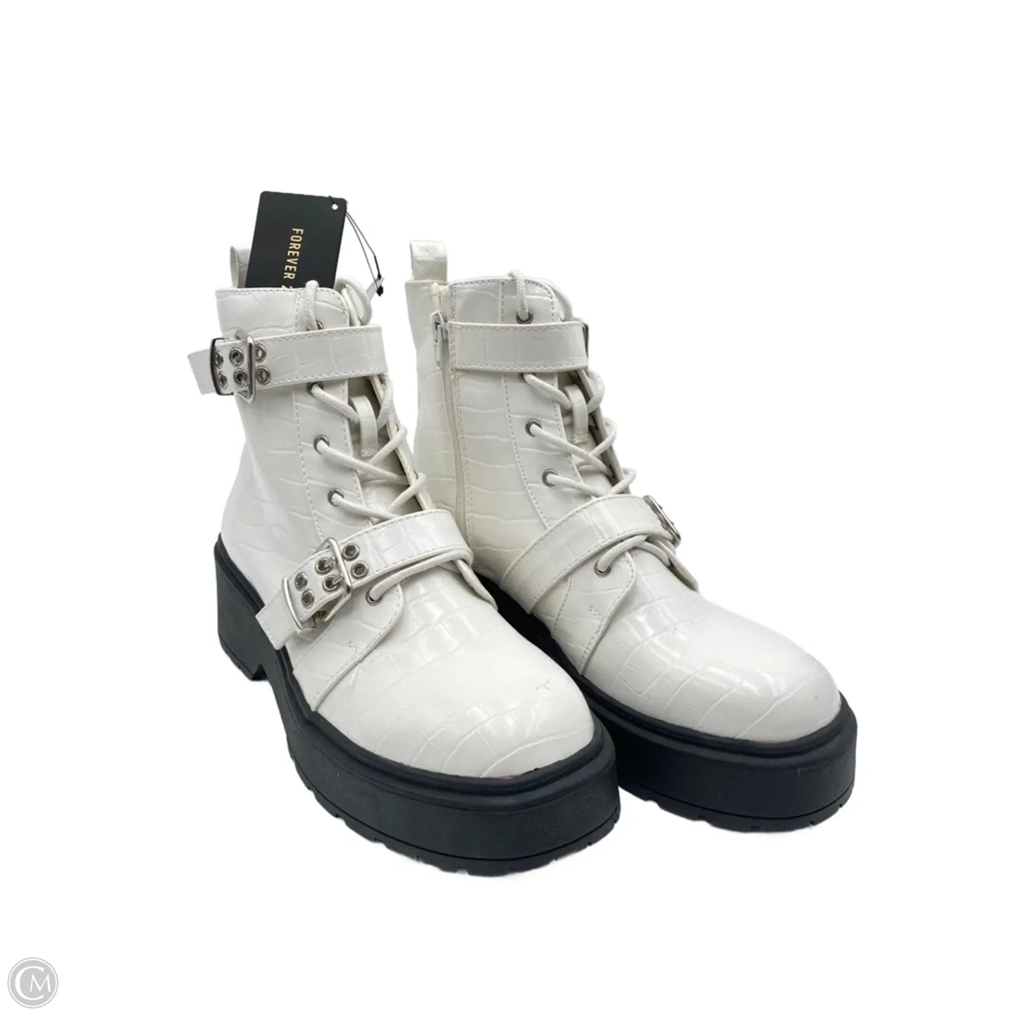 Boots Combat By Forever 21 In White, Size: 9