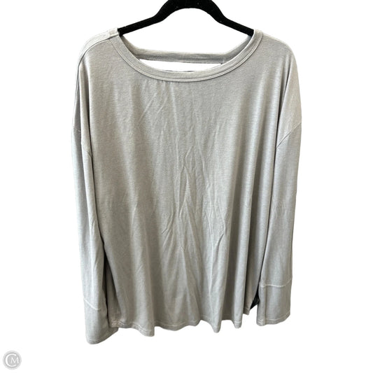 Top Long Sleeve By Cozy In Grey, Size: 1x