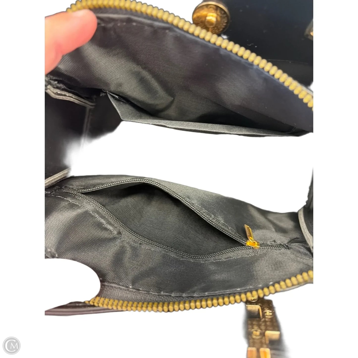 Handbag By Clothes Mentor, Size: Small