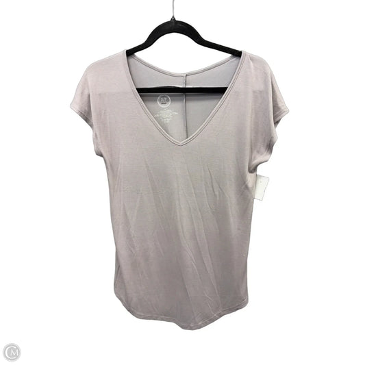 Top Short Sleeve By Maurices In Mauve, Size: Xs
