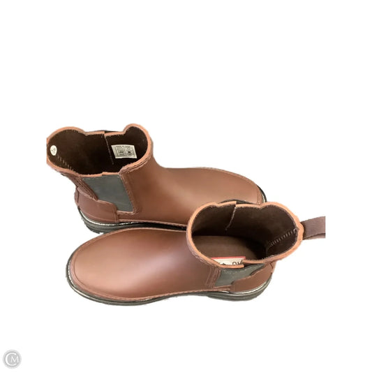 Boots Rain By Hunter In Brown, Size: 6
