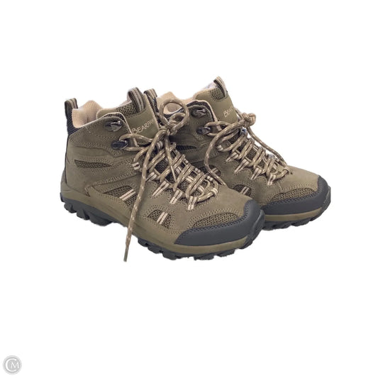 Boots Hiking By Bearpaw In Green, Size: 6.5