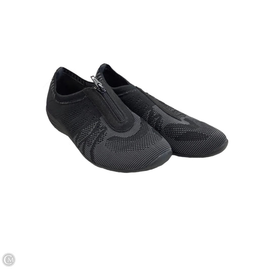 Shoes Flats By Skechers In Black, Size: 6