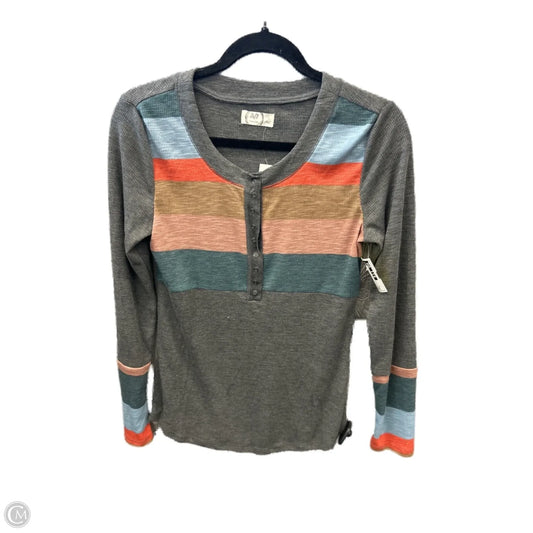 Top Long Sleeve By Maurices In Multi-colored, Size: S