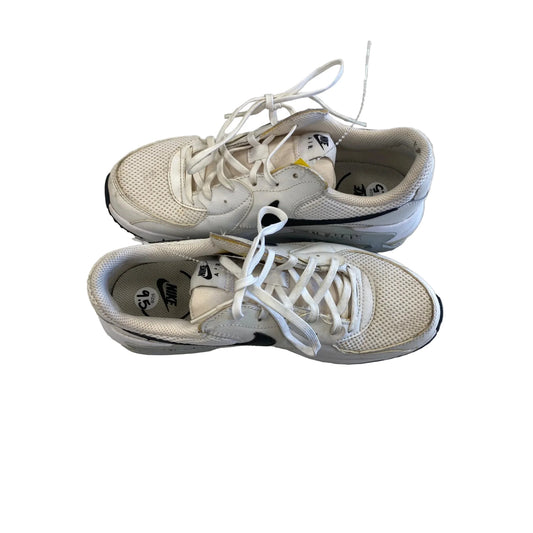 Shoes Athletic By Nike In White, Size: 9.5