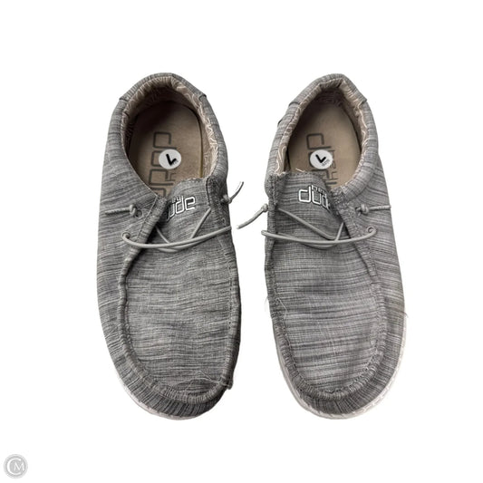 Shoes Flats By Hey Dude In Grey, Size: 7