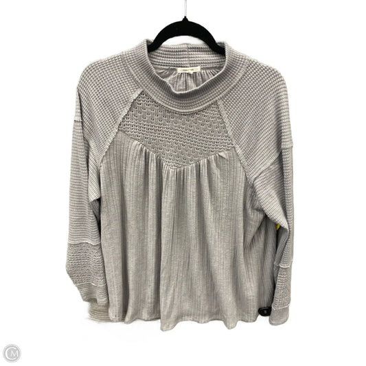Top Long Sleeve By Maurices In Grey, Size: 2x