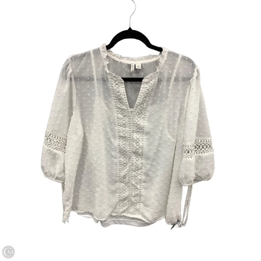Top Long Sleeve By Cato In White, Size: Xl