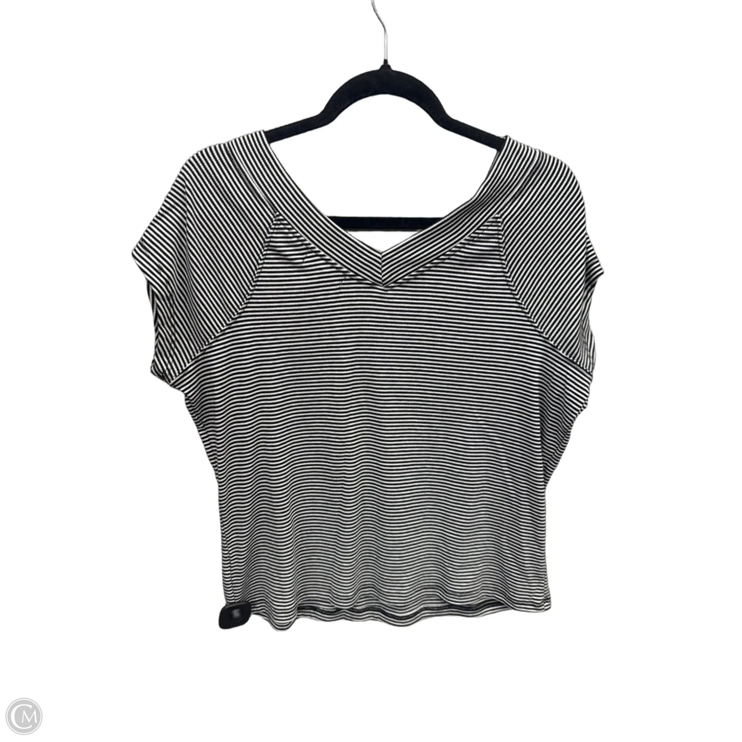 Top Short Sleeve By Ultra Flirt In Striped Pattern, Size: 1x
