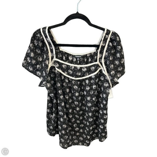 Top Short Sleeve By Torrid In Black, Size: M