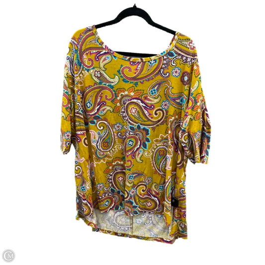 Top Short Sleeve By Terra & Sky In Yellow, Size: 2x