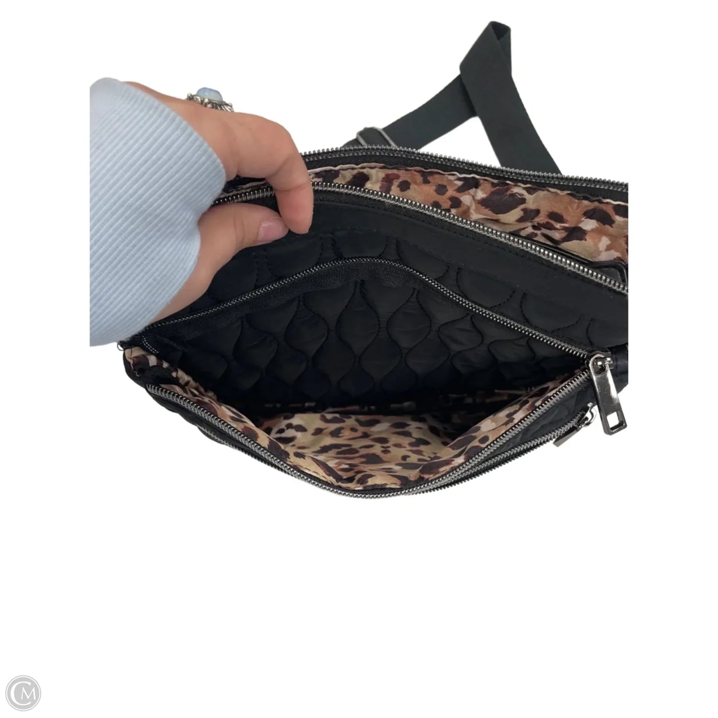 Handbag By Clothes Mentor, Size: Medium