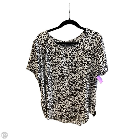 Top Short Sleeve By Chelsea And Theodore In Animal Print, Size: Xxl