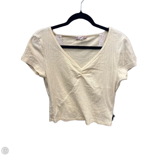 Top Short Sleeve By Pink Republic In Yellow, Size: Xl