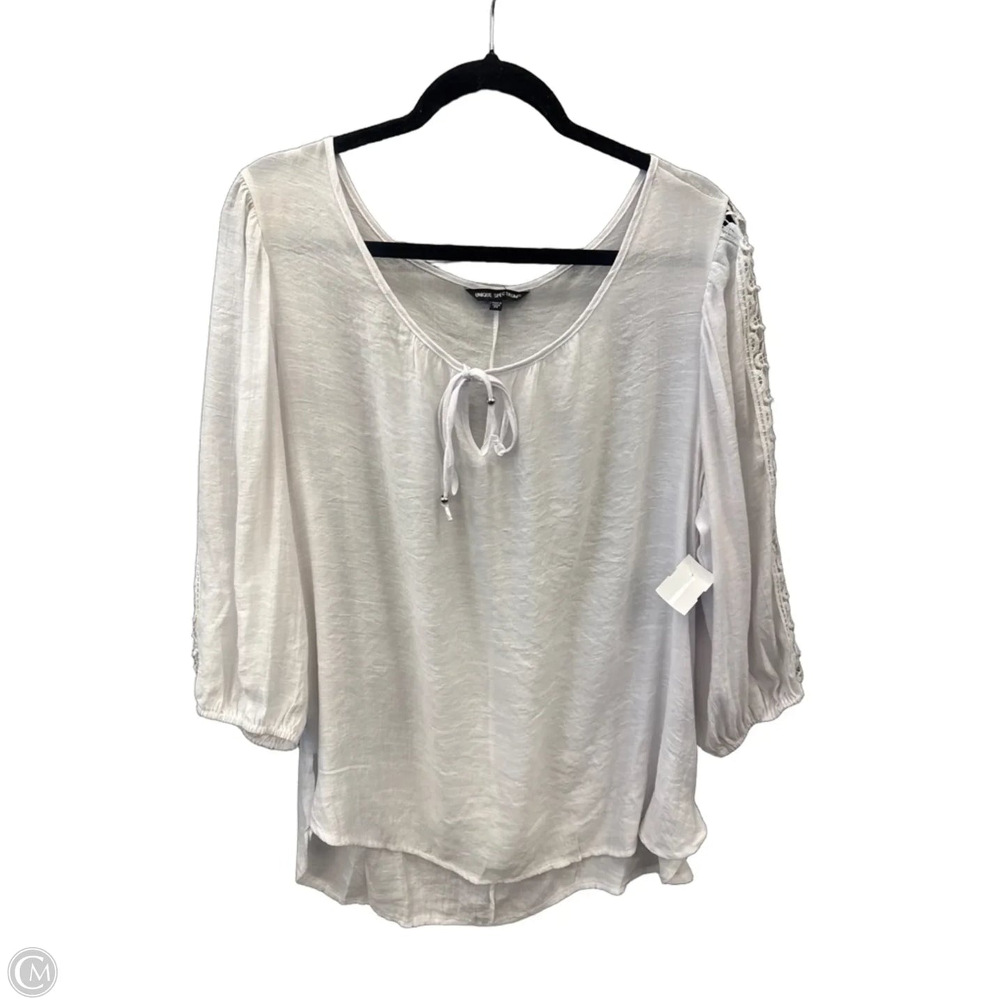Top Long Sleeve By Unique Spectrum In White, Size: 2x