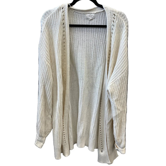 Cardigan By Clothes Mentor In White, Size: 2x