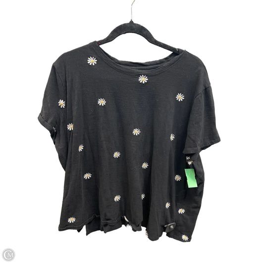 Top Short Sleeve By Maurices In Black, Size: 2x