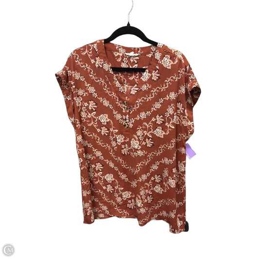Top Short Sleeve By Maurices In Floral Print, Size: 1x
