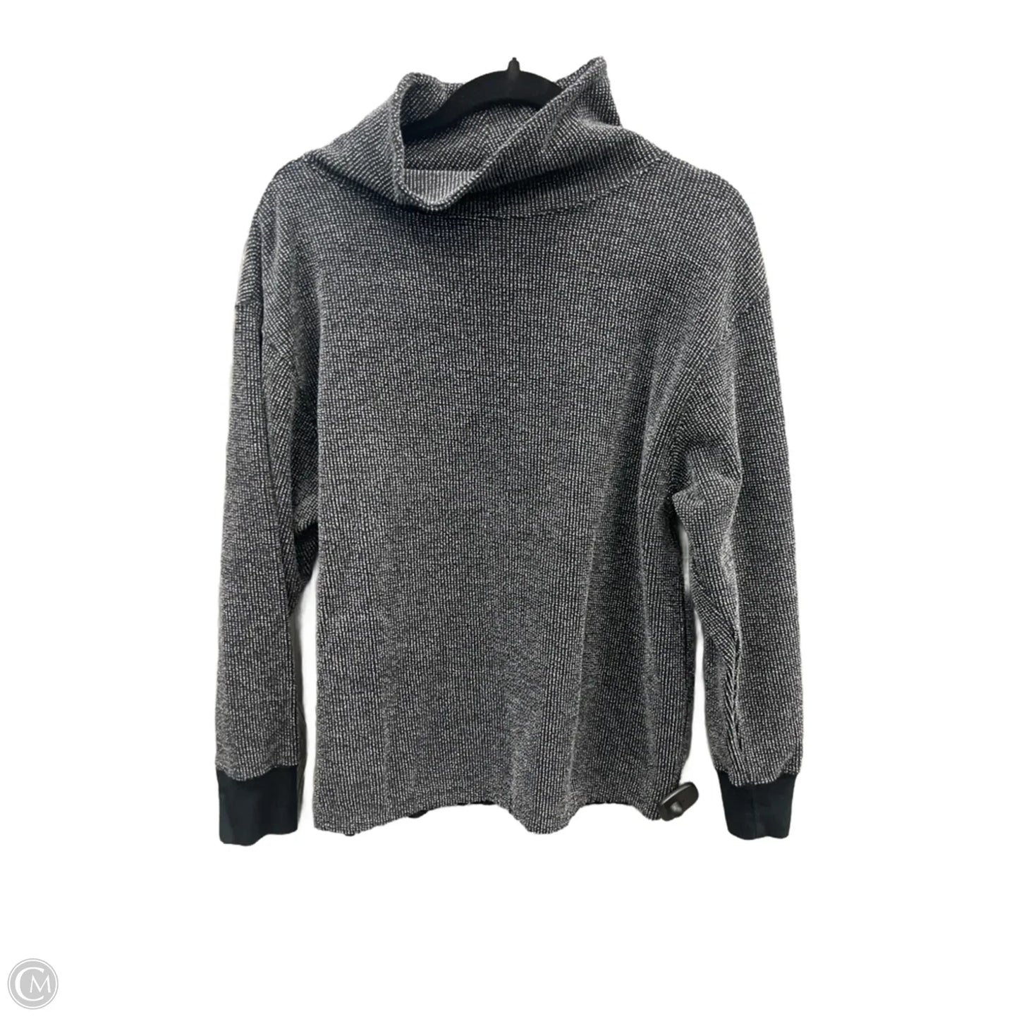 Athletic Top Long Sleeve Collar By Nike In Black, Size: M