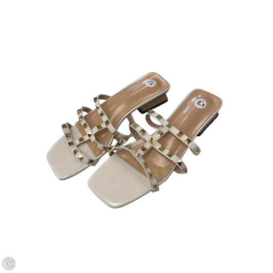 Sandals Heels Block By Clothes Mentor In White, Size: 8.5