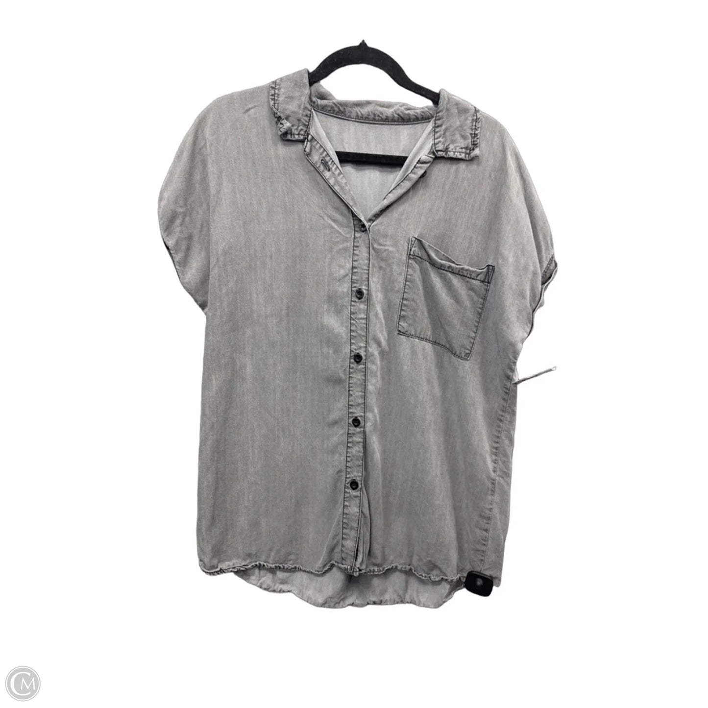 Top Short Sleeve By Clothes Mentor In Grey, Size: L