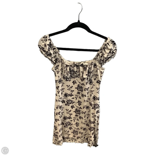 Dress Casual Short By Clothes Mentor In Tan, Size: S