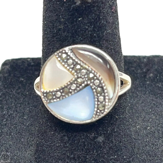 Ring Statement By Clothes Mentor, Size: 6.5