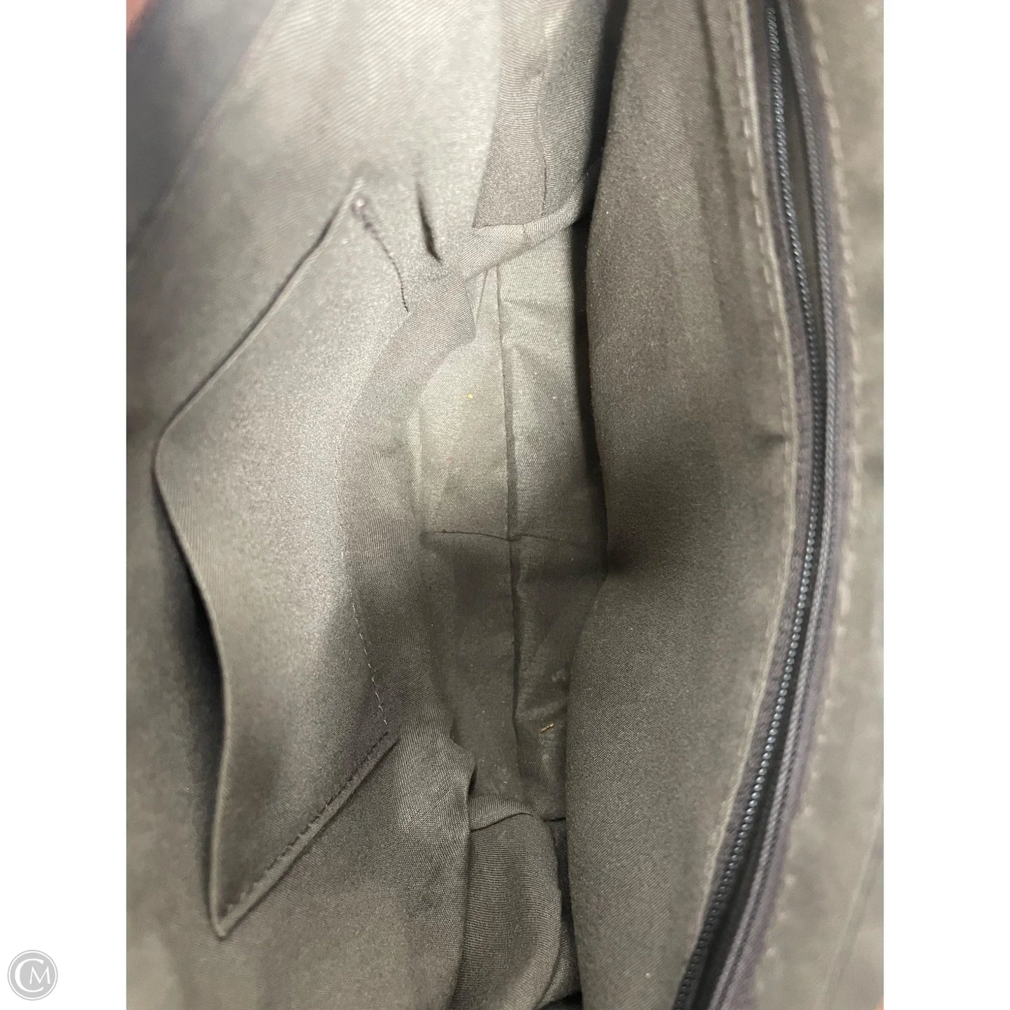 Crossbody By Clothes Mentor, Size: Medium