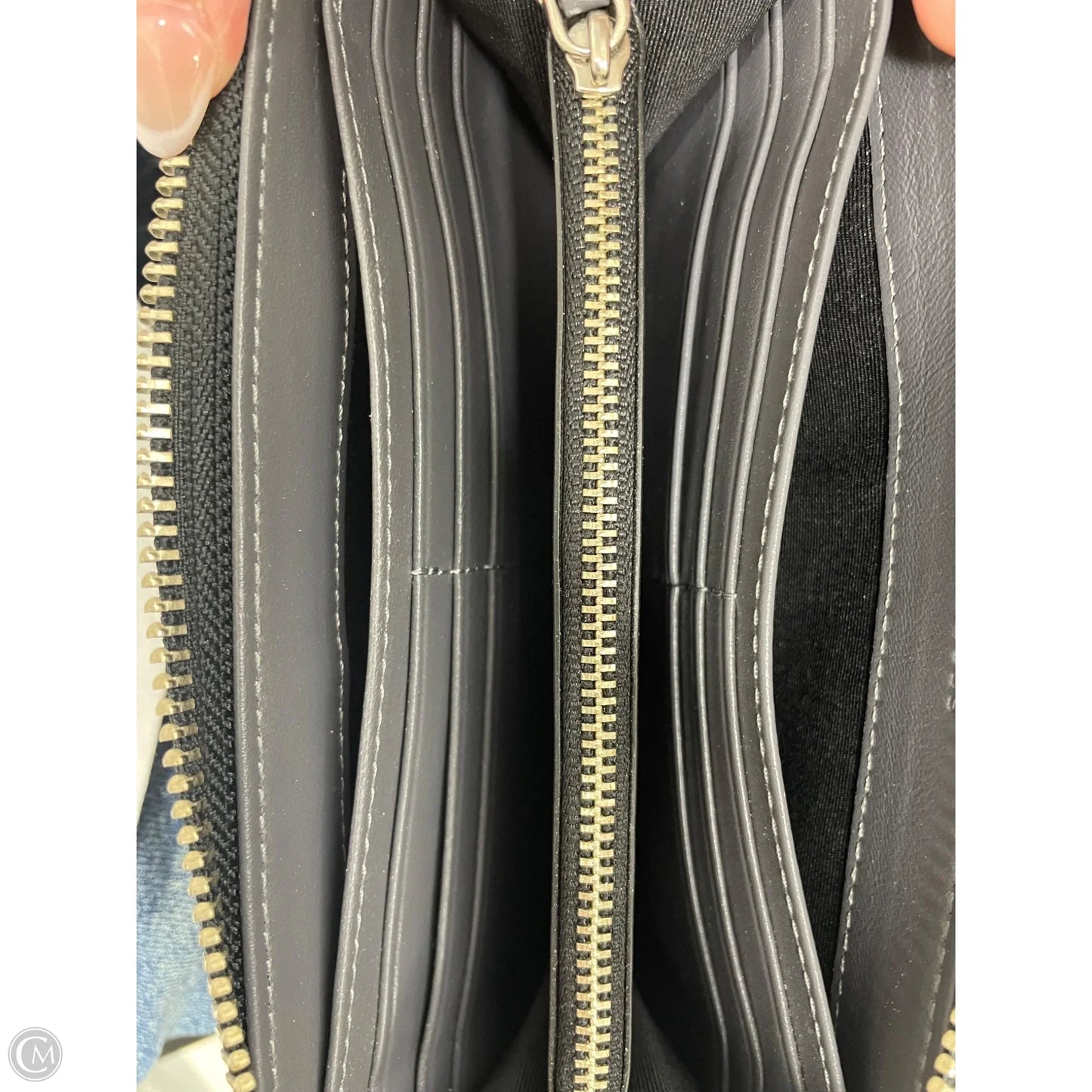 Wallet Luxury Designer By Marc Jacobs, Size: Medium