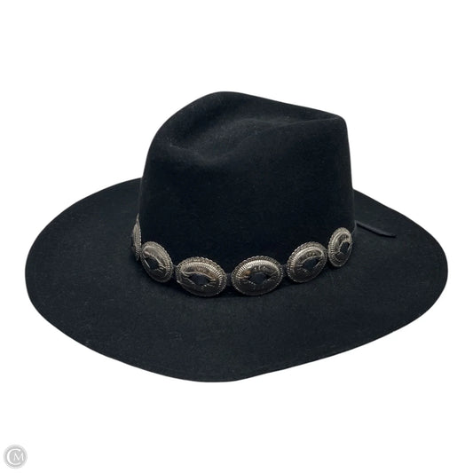 Hat Cowgirl By MICHAEL HOWARD