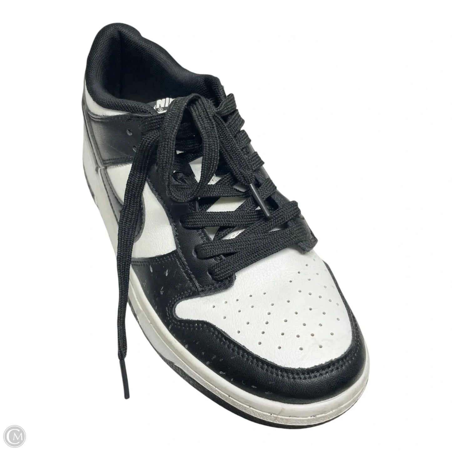 Shoes Sneakers By Nike In Black & White, Size: 8
